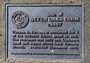 Seven Oaks Farm plaque. Photo Cathy Jones 2022