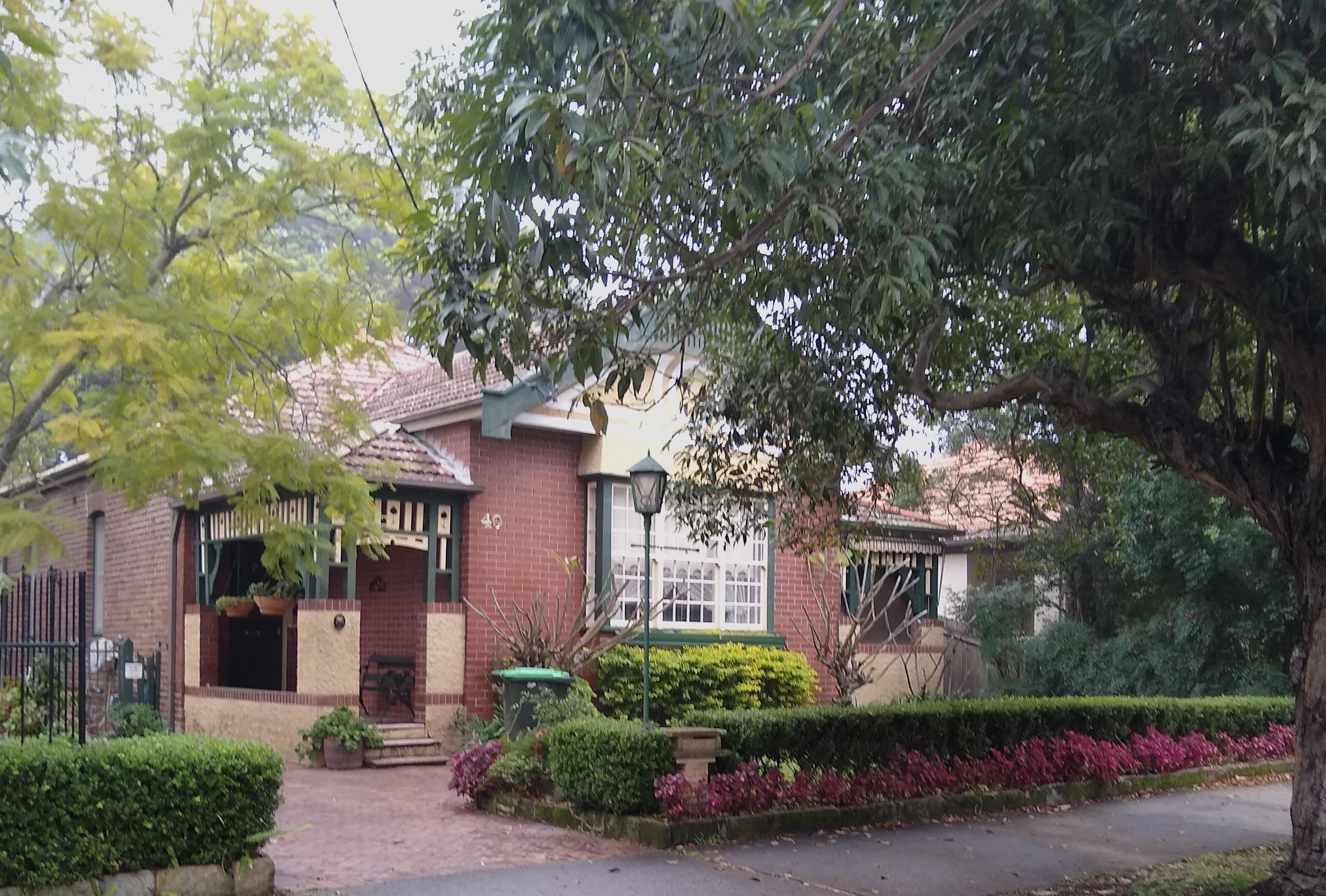 40 Abbotsford Rd.  Photo Cathy Jones 2019